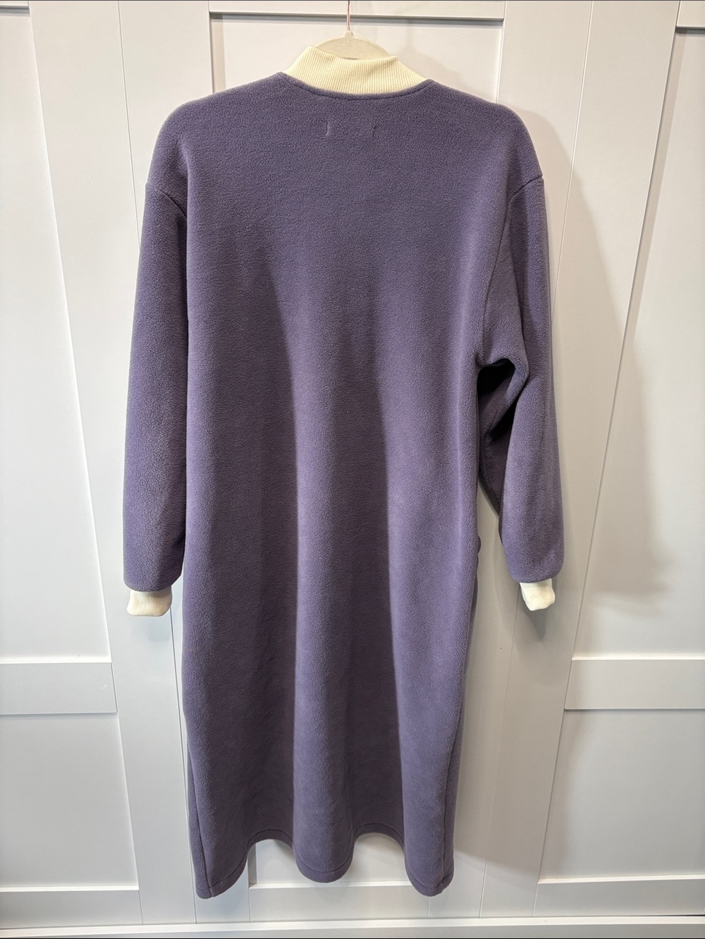 Orvis Lavender Snap-Front Fleece Robe/Duster with Cream Trim - Picture 4 of 7
